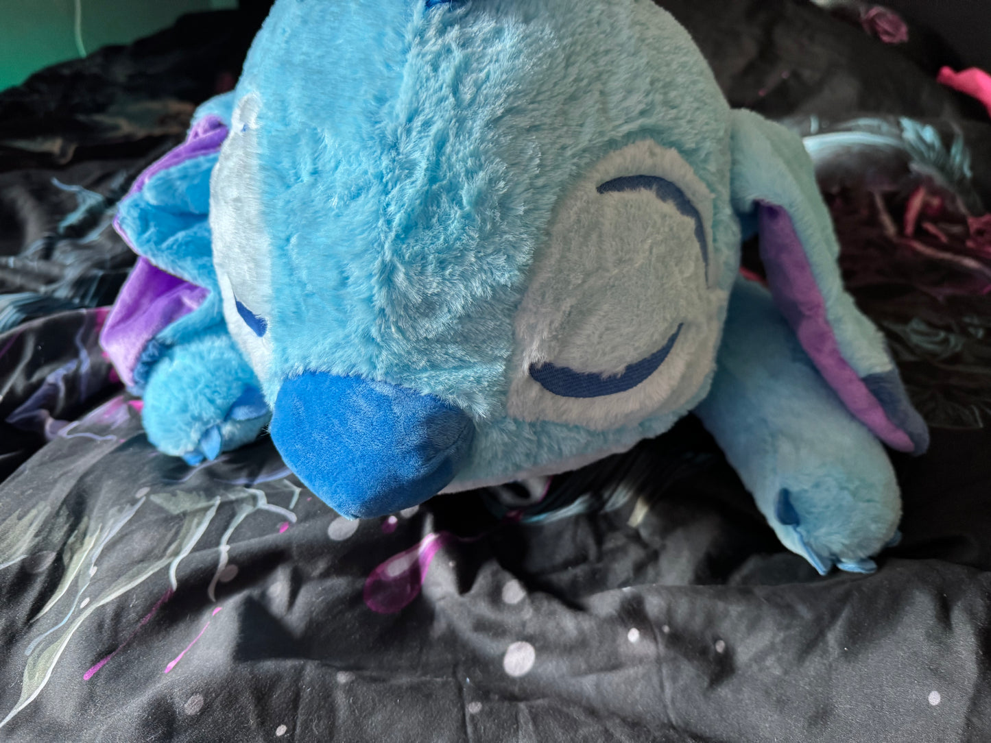 Stitch Angel liegend klein